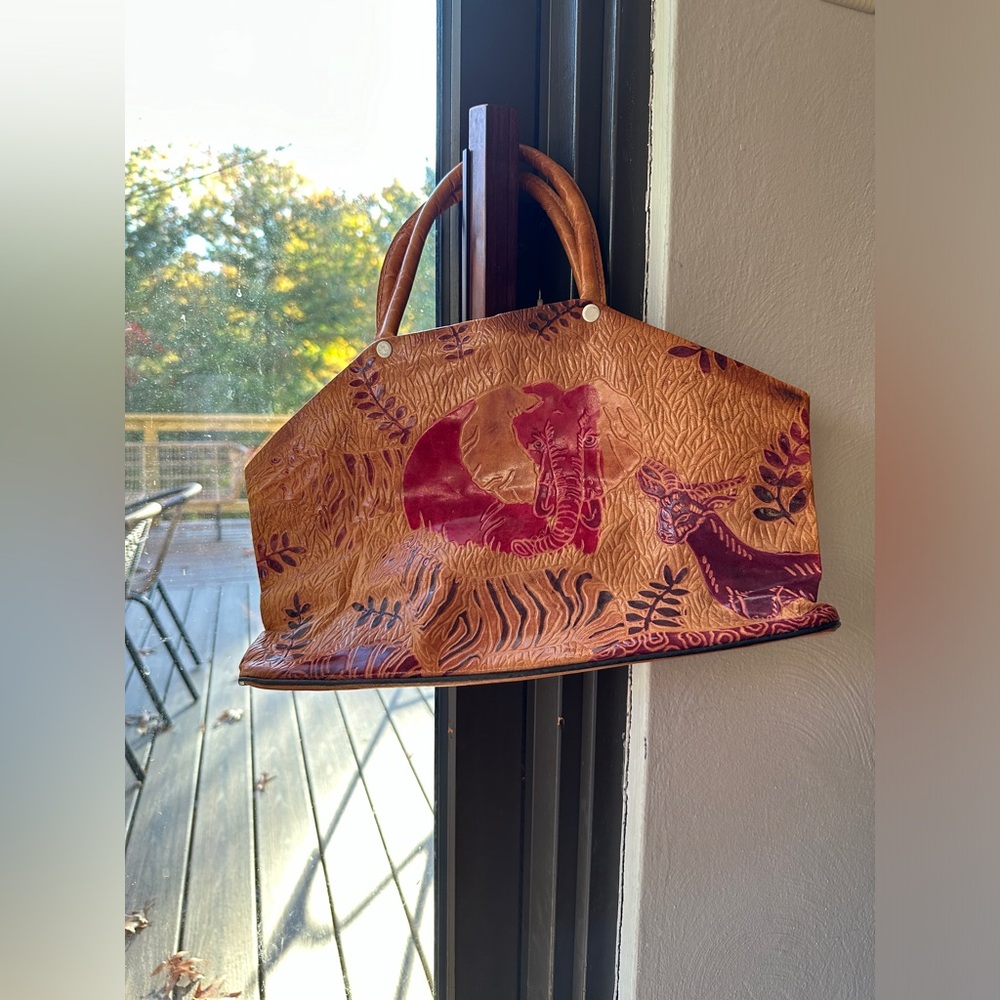 Elephant handbag